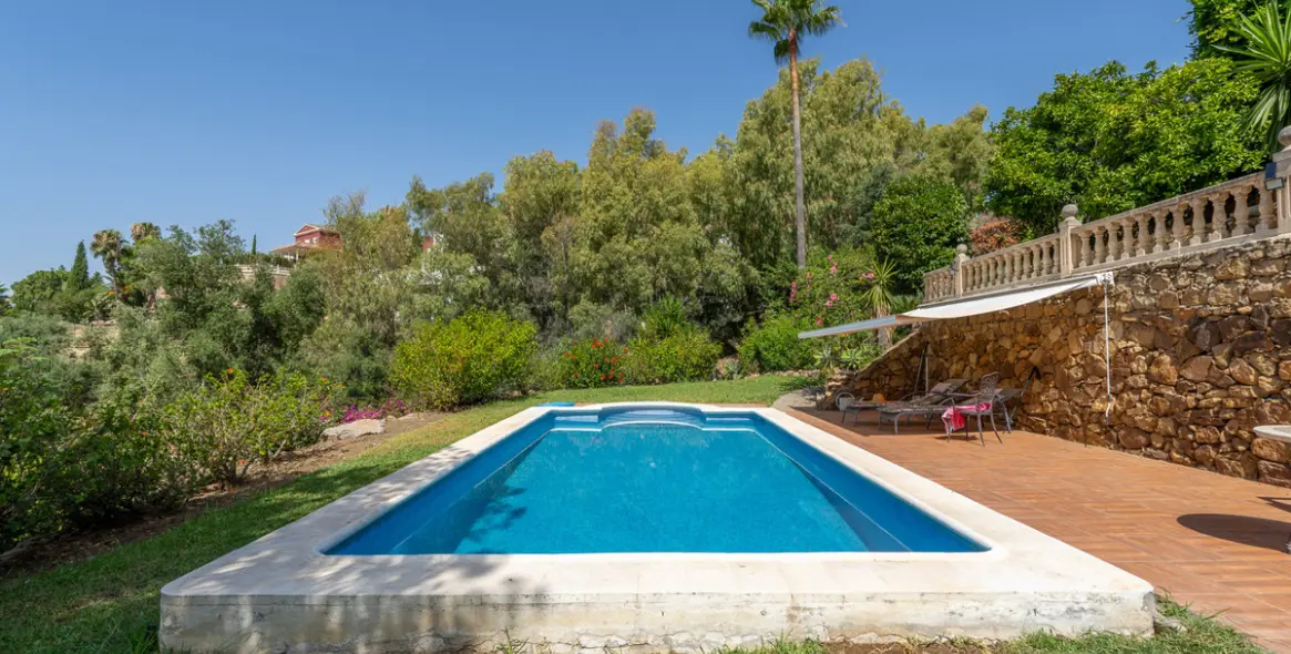 Продажа  отдельно стоящей виллы в Benahavís 47