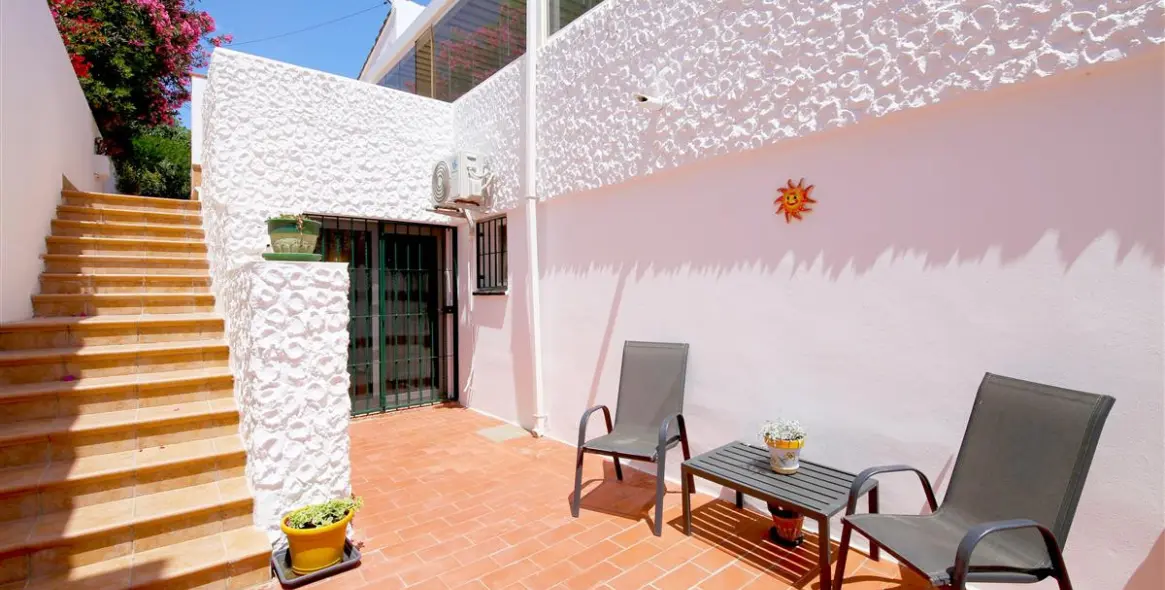 Краткосрочная аренда  отдельно стоящей виллы в Estepona 20