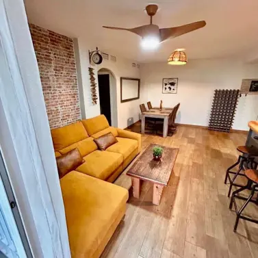 Short-term rent of ground floor apartment in Las Chapas