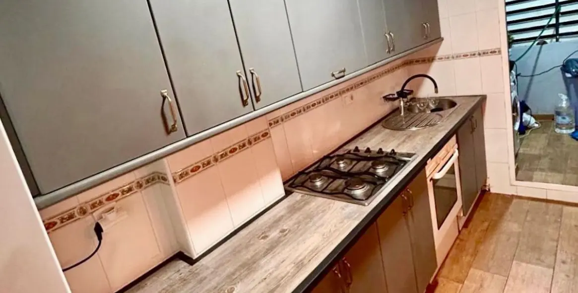 Short-term rent of ground floor apartment in Las Chapas 7