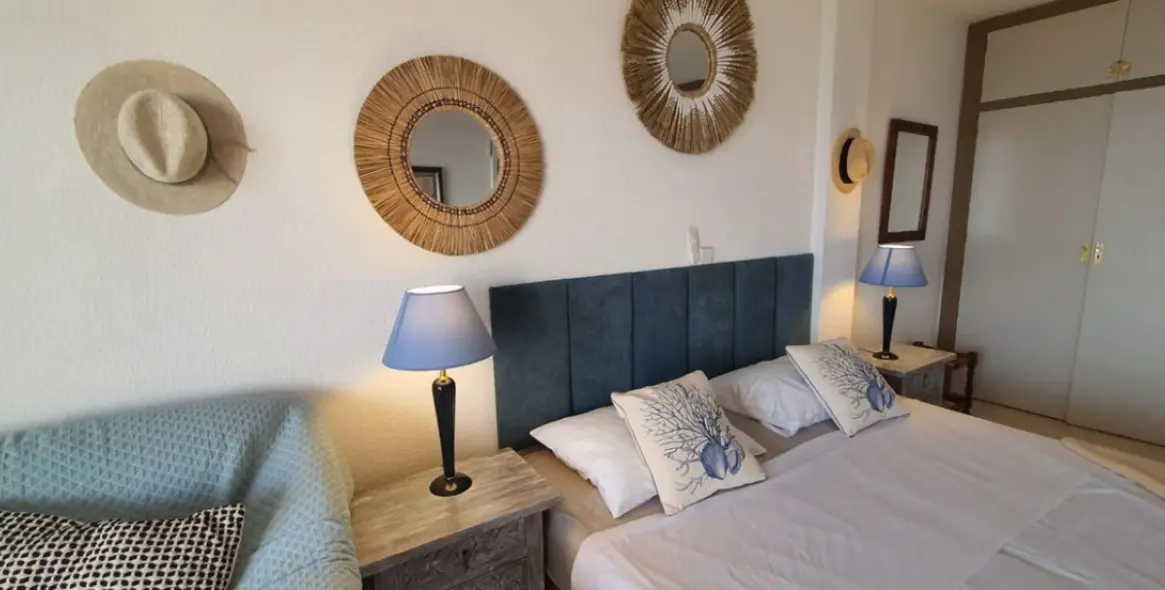 Long-term rent of middle floor apartment in Las Chapas 5