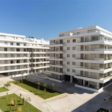 Long-term rent of penthouse in Nueva Andalucía