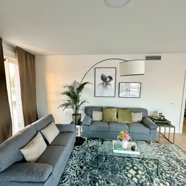 Long-term rent of penthouse in Nueva Andalucía