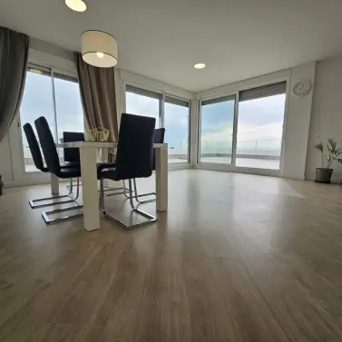 Long-term rent of penthouse in Nueva Andalucía