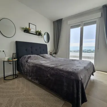 Long-term rent of penthouse in Nueva Andalucía