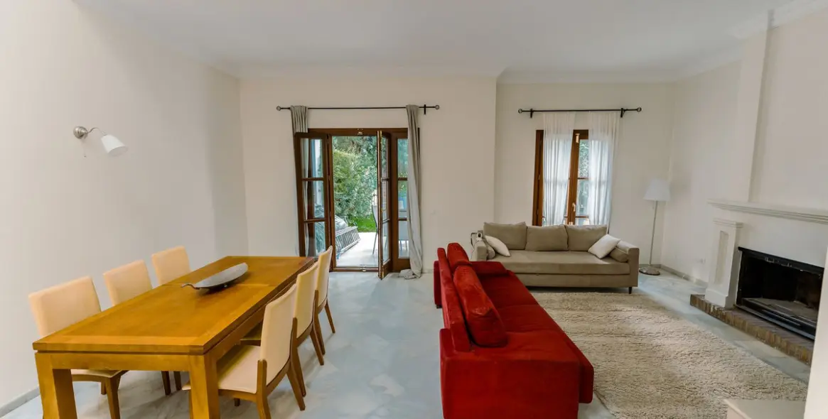 Long-term rent of townhouse in Guadalmina Alta 2