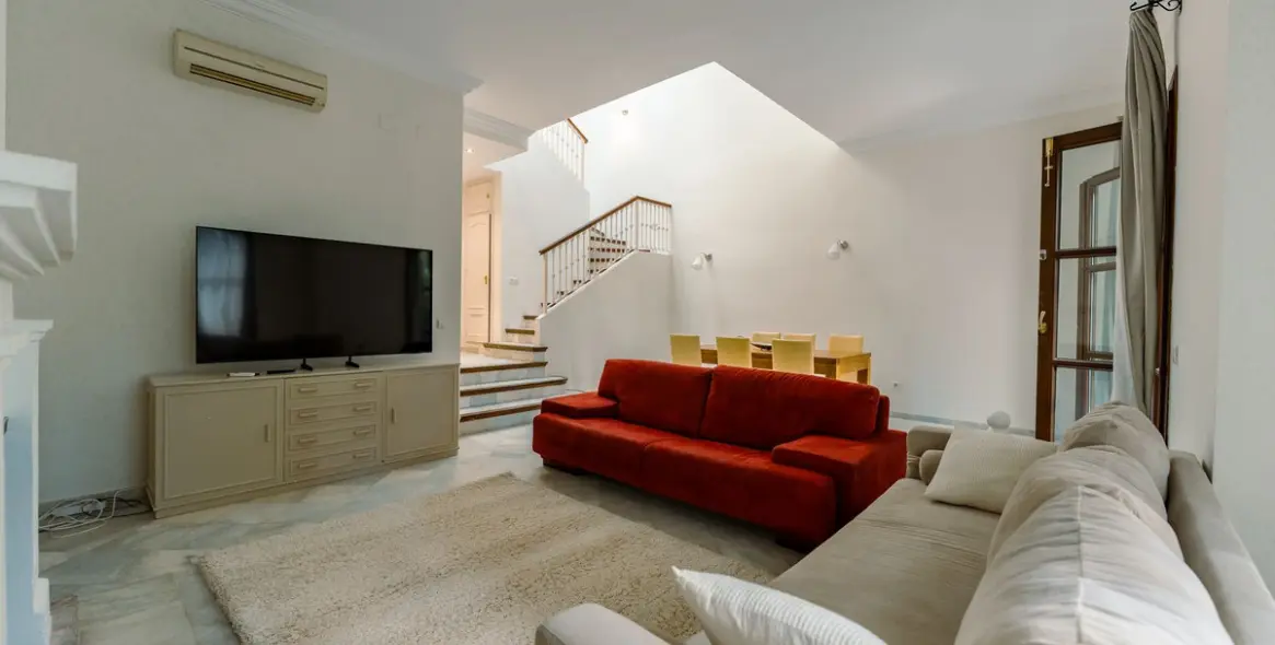 Long-term rent of townhouse in Guadalmina Alta 3
