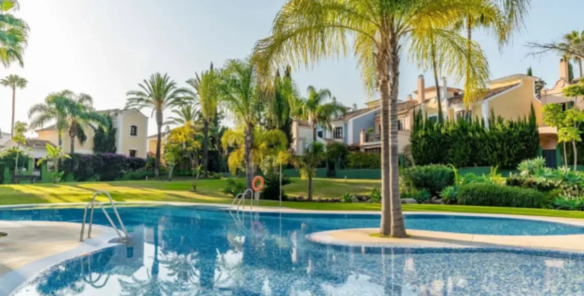 Long-term rent of townhouse in Guadalmina Alta 19