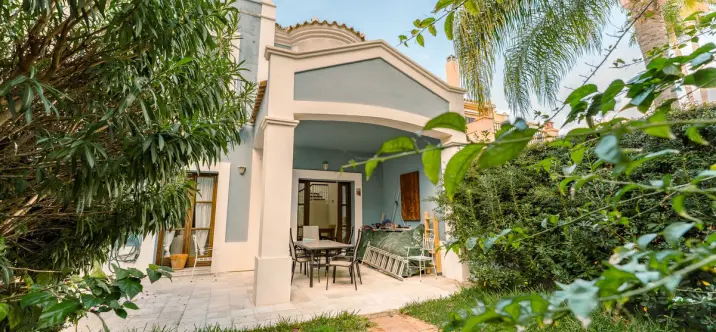 Long-term rent of townhouse in Guadalmina Alta 0