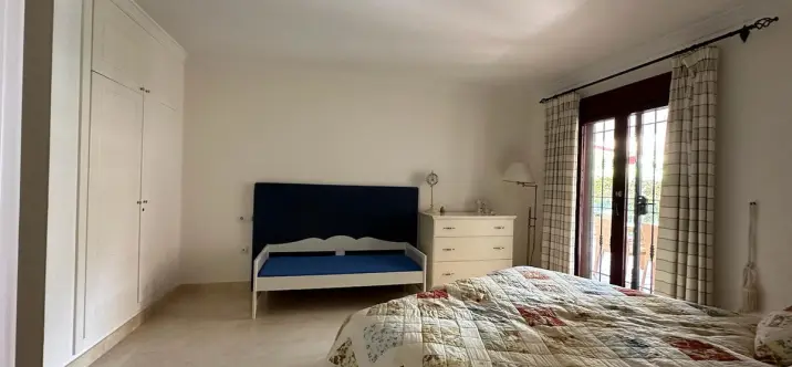 Alquiler a corto plazo de apartamento en planta baja en San Pedro de Alcántara 3