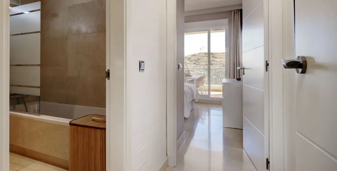 Продажа апартаментов на среднем этаже в Mijas 12