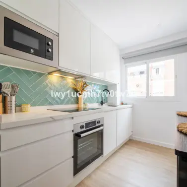 Продажа апартаментов на среднем этаже в Rincón de la Victoria