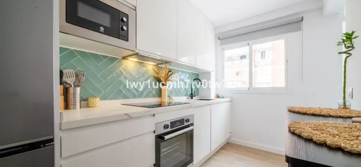 Продажа апартаментов на среднем этаже в Rincón de la Victoria 3