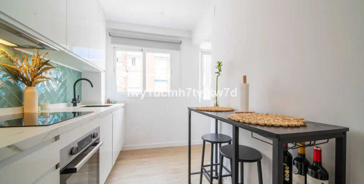 Venta de apartamento en planta media en Rincón de la Victoria 5