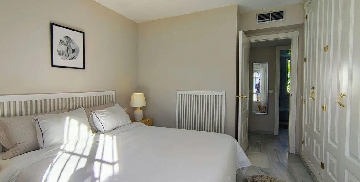 Venta de ático en Nueva Andalucía 9