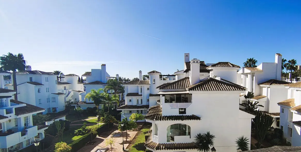 Venta de ático en Nueva Andalucía 20