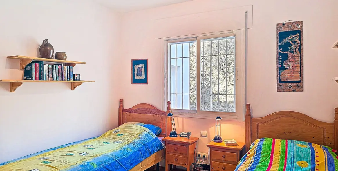 Sale of detached villa in Arenas 24