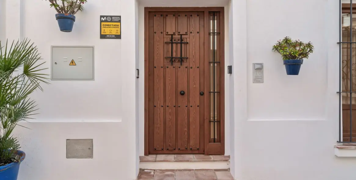 Продажа таунхауса в Estepona 1