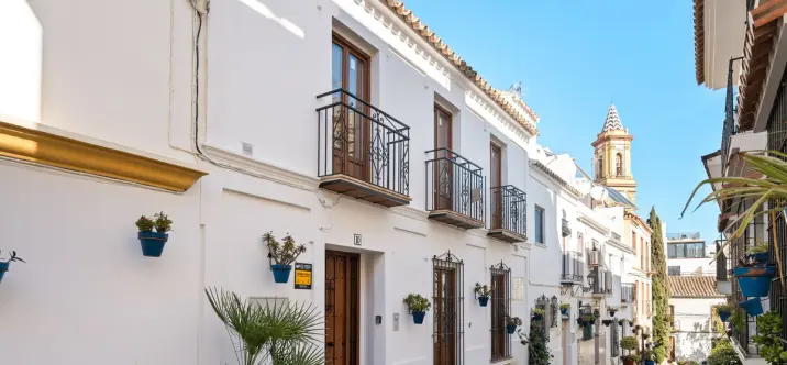 Продажа таунхауса в Estepona 1