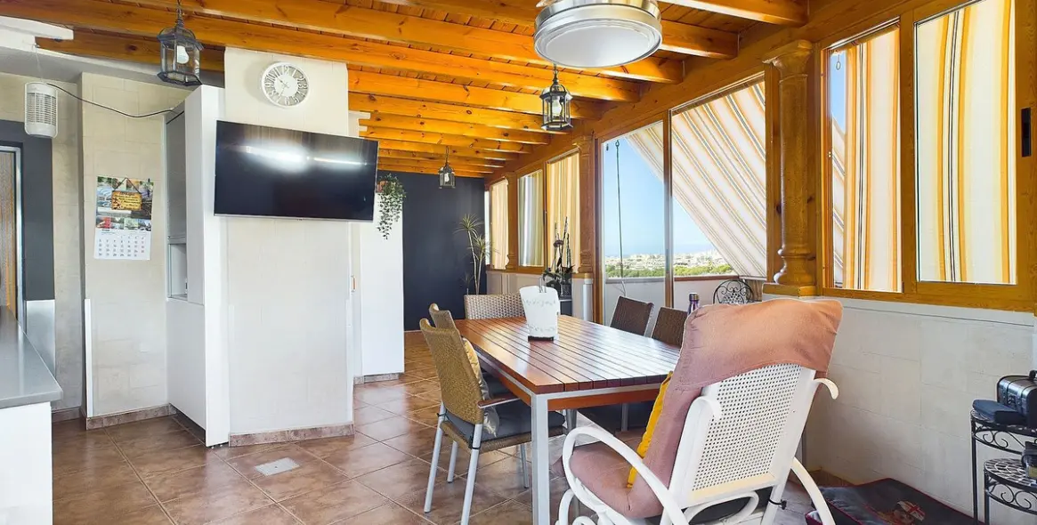 Sale of penthouse in Estepona 7