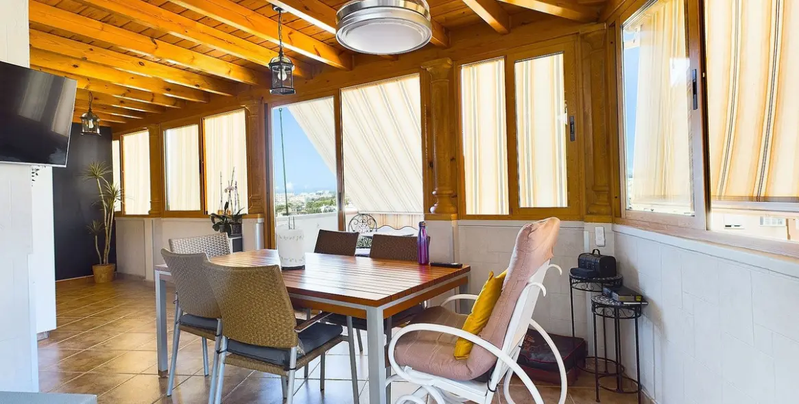 Sale of penthouse in Estepona 8