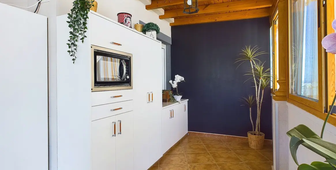 Sale of penthouse in Estepona 12