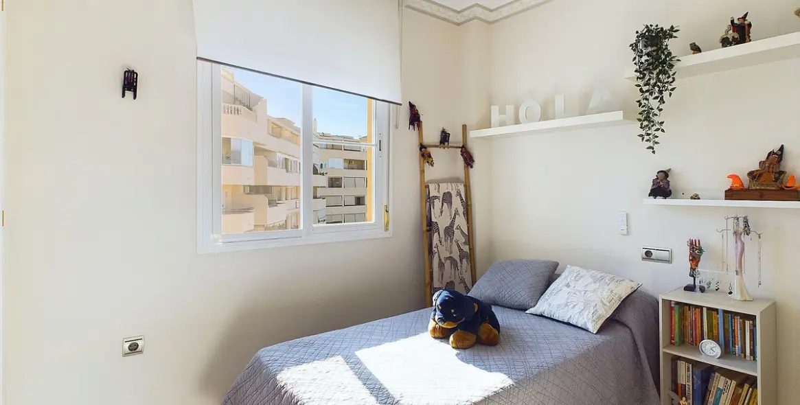 Sale of penthouse in Estepona 18