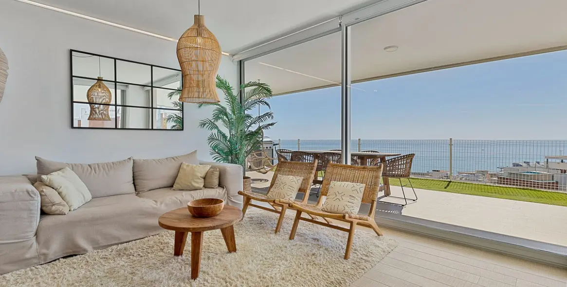 Продажа апартаментов на среднем этаже в Fuengirola 2