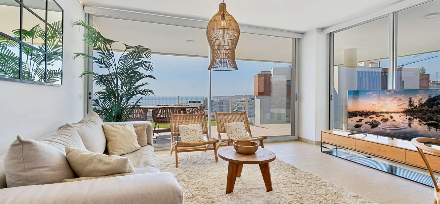 Продажа апартаментов на среднем этаже в Fuengirola 0