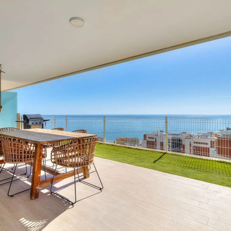 Продажа апартаментов на среднем этаже в Fuengirola
