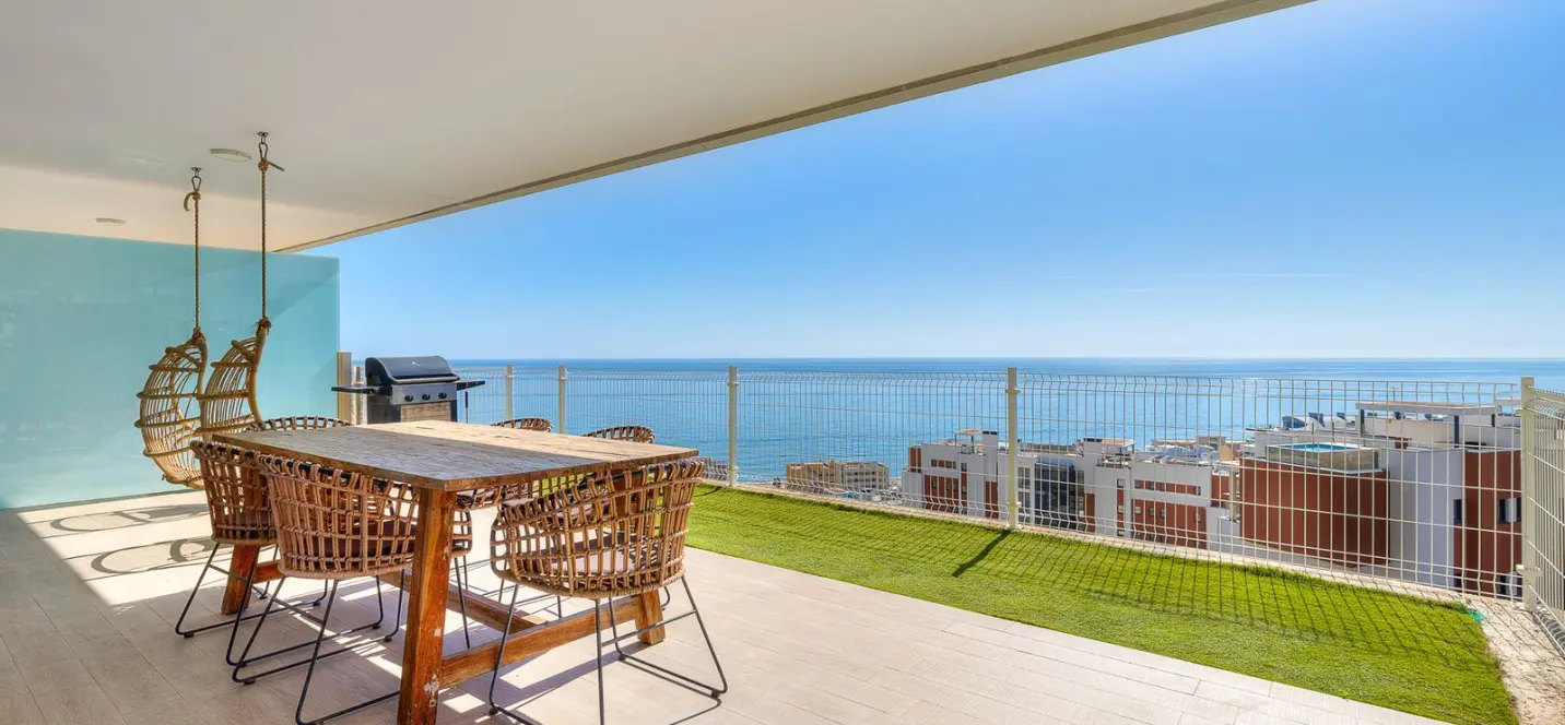 Продажа апартаментов на среднем этаже в Fuengirola 2