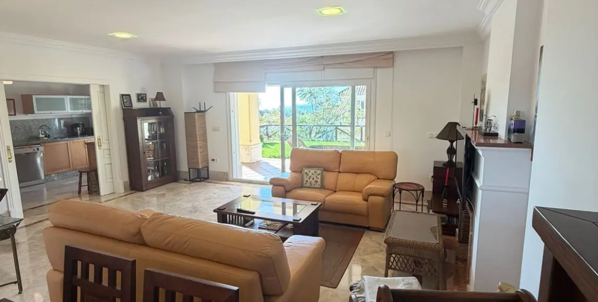 Sale of townhouse in Marbella 13