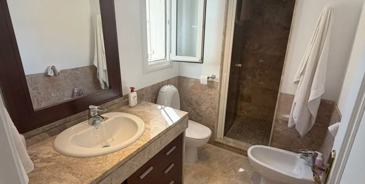 Sale of townhouse in Marbella 21