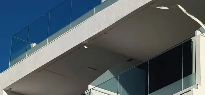 Long-term rent of penthouse in Estepona 1