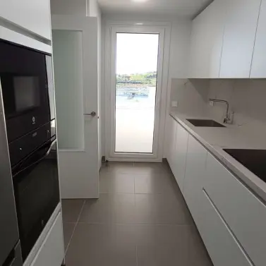 Long-term rent of penthouse in Estepona