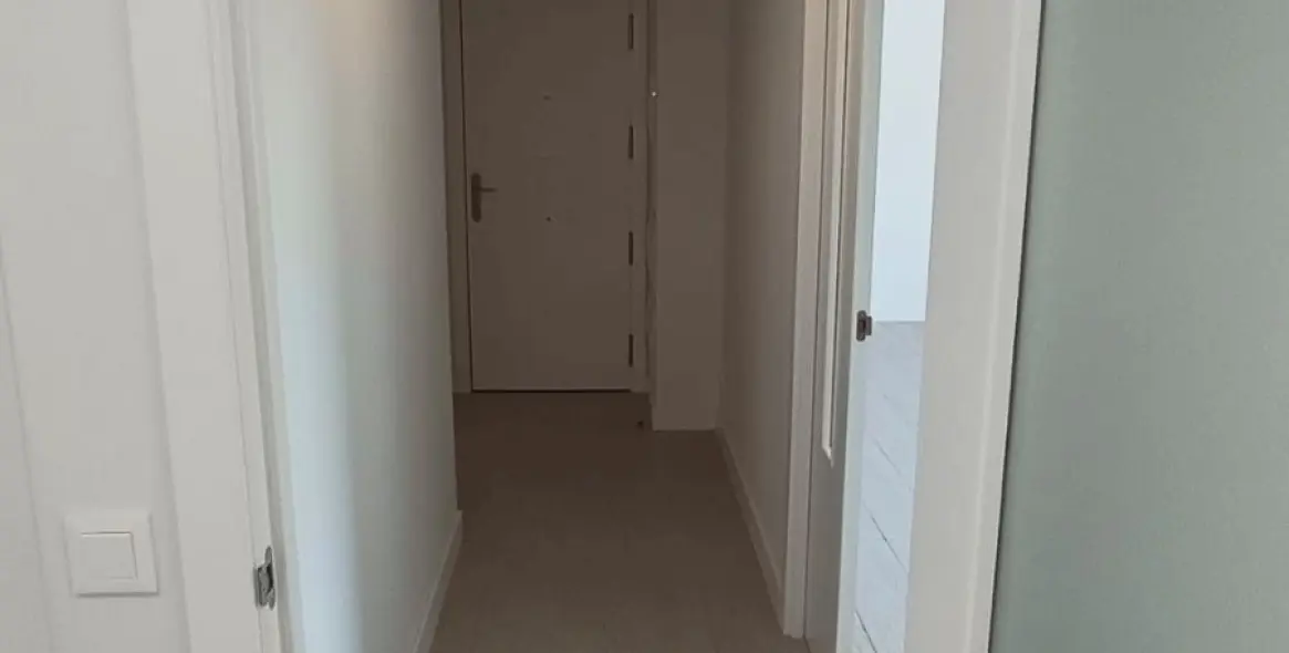 Long-term rent of penthouse in Estepona 9