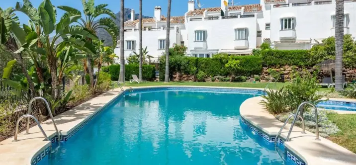 Долгосрочная аренда таунхауса в The Golden Mile 1