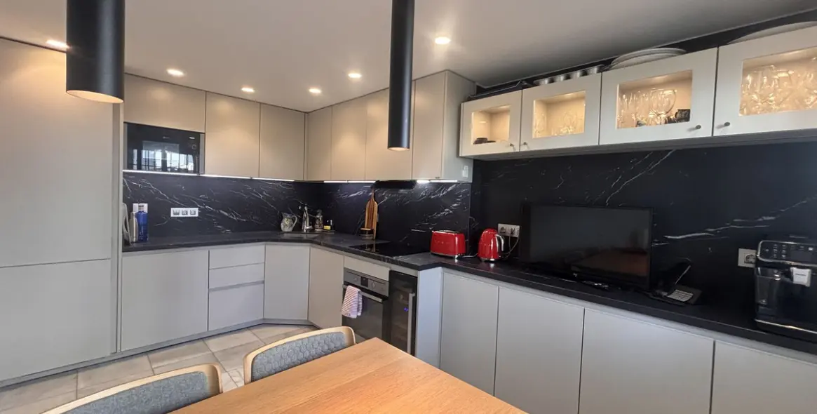 Alquiler a largo plazo de adosado en The Golden Mile 6