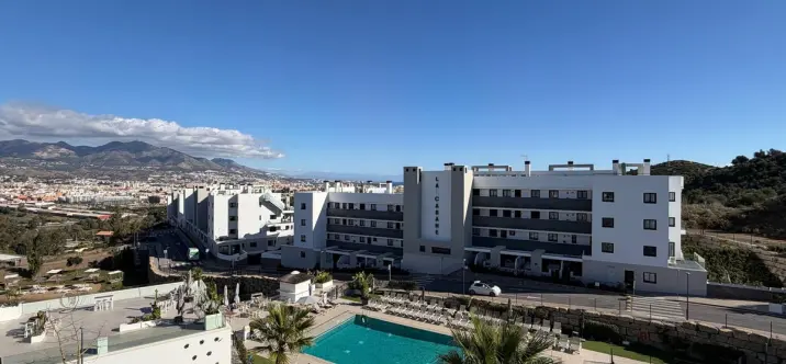 Sale of middle floor apartment in Mijas 1