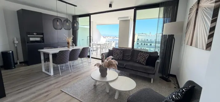 Sale of middle floor apartment in Mijas 2