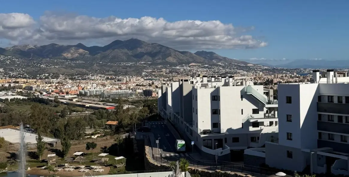 Sale of middle floor apartment in Mijas 18