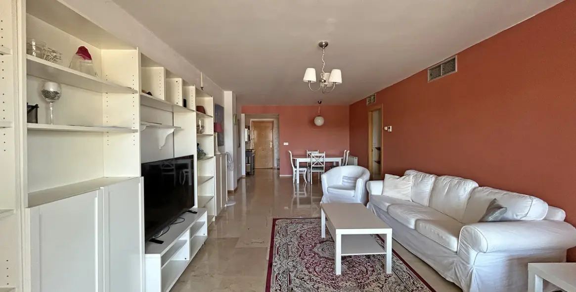Sale of middle floor apartment in San Pedro de Alcántara 5
