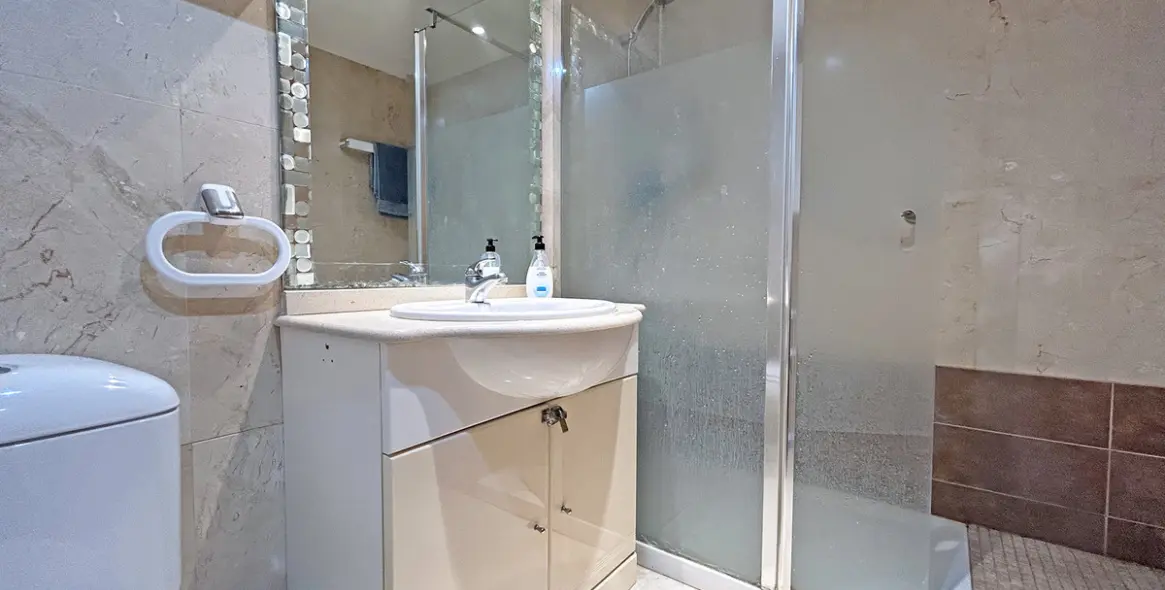 Продажа апартаментов на среднем этаже в San Pedro de Alcántara 11