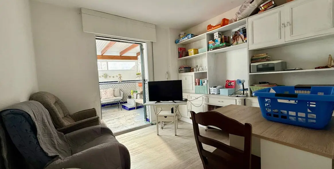 Sale of penthouse duplex in Estepona 2