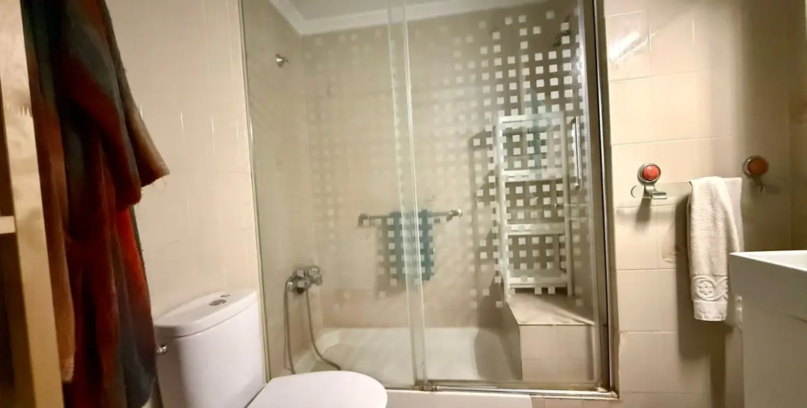 Sale of penthouse duplex in Estepona 3