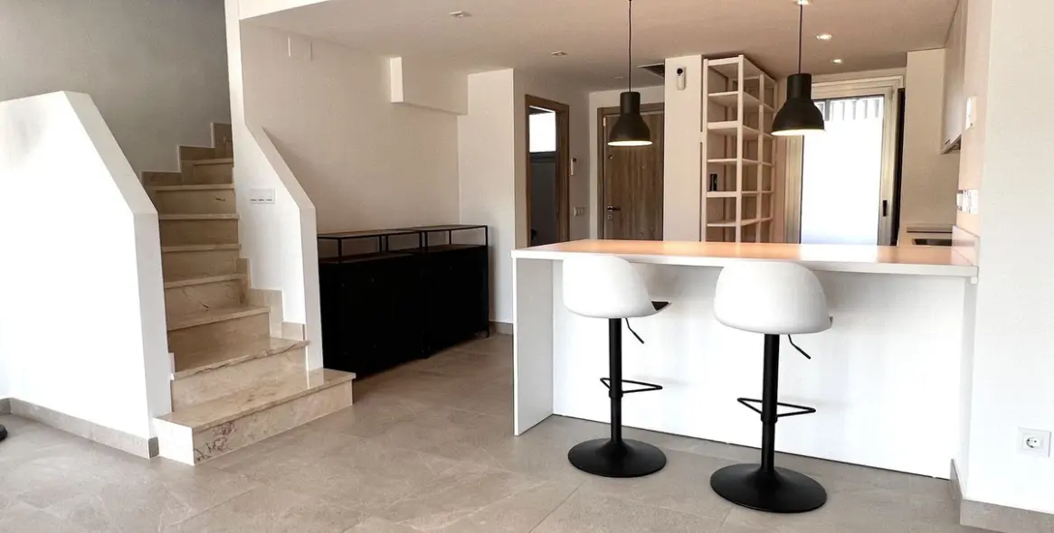 Sale of townhouse in Estepona 3