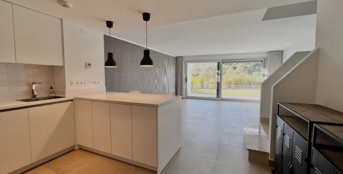 Sale of townhouse in Estepona 7