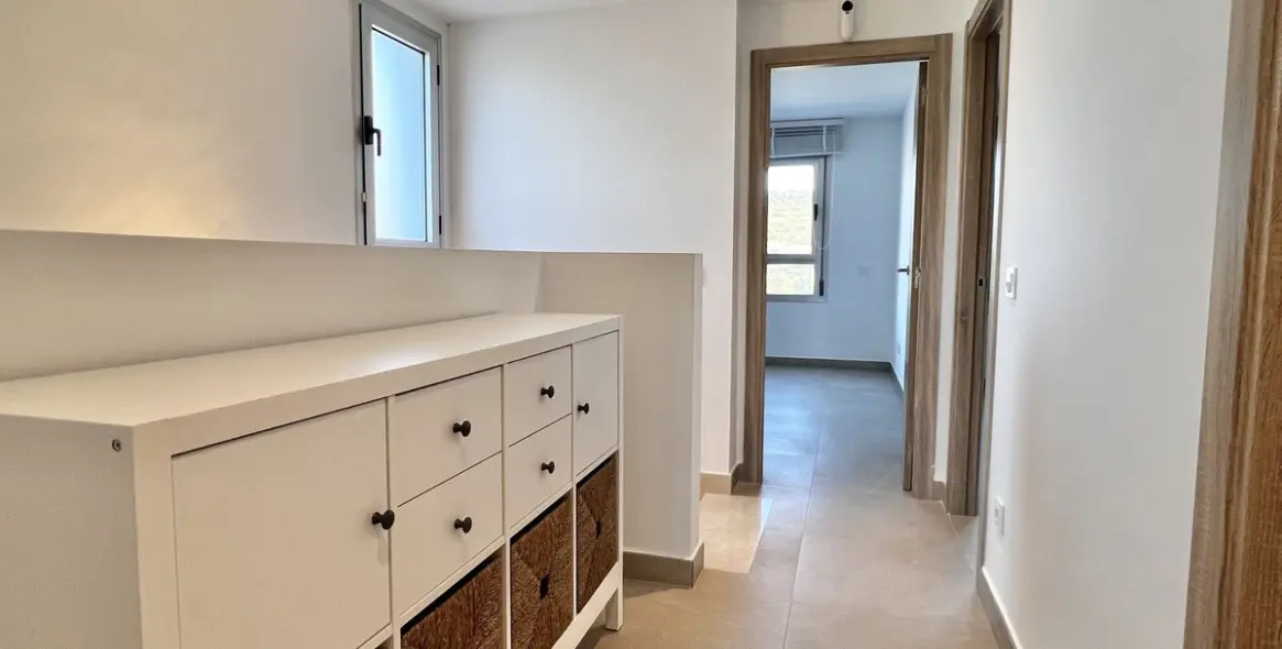 Sale of townhouse in Estepona 15