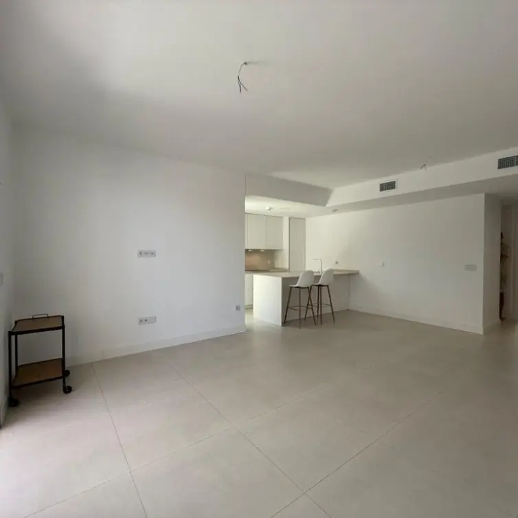 Venta de apartamento en planta media en Fuengirola