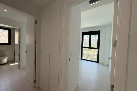 Image 17 thumb
